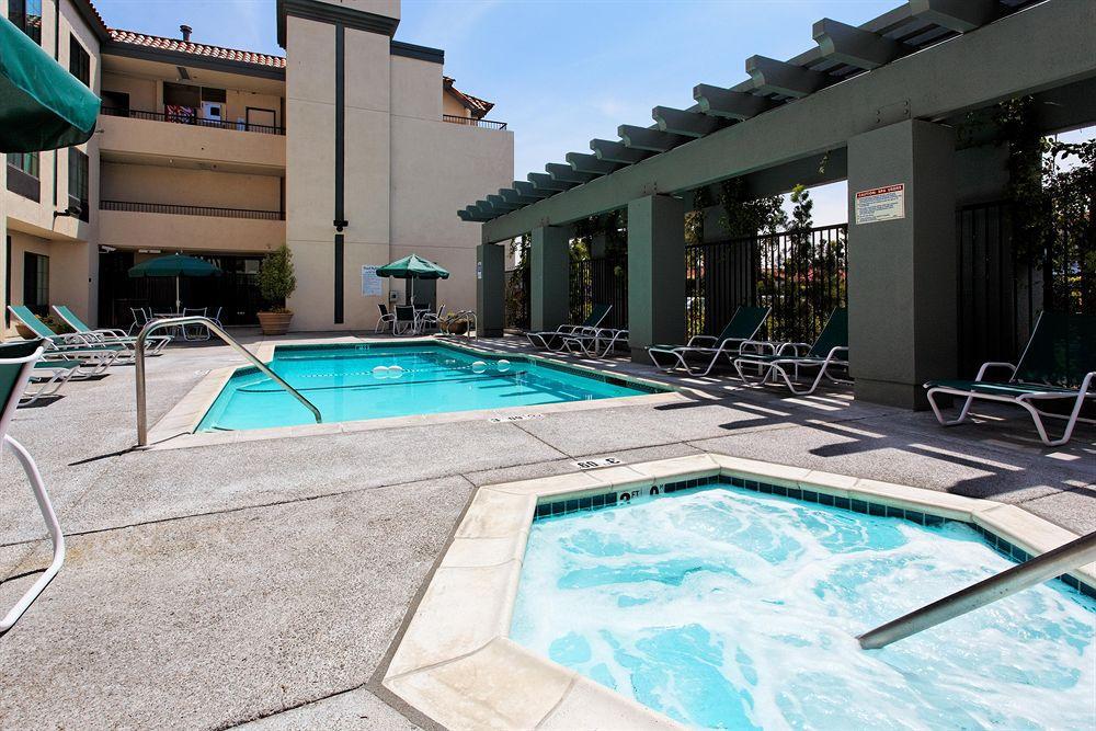 Express Hotel&suites - Silicon Valley, An Ihg Hotel 2*